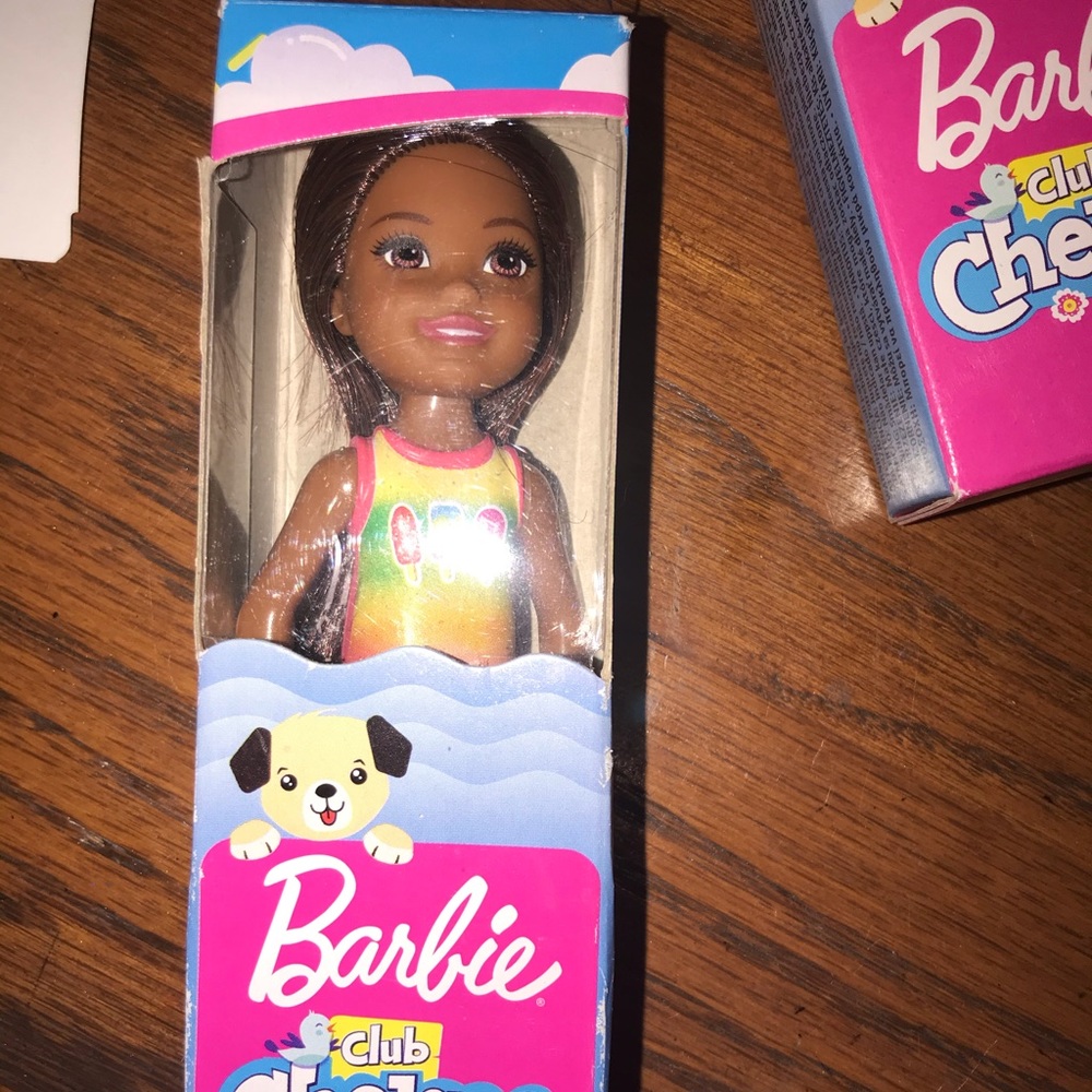 Barbie Chelsea dolls